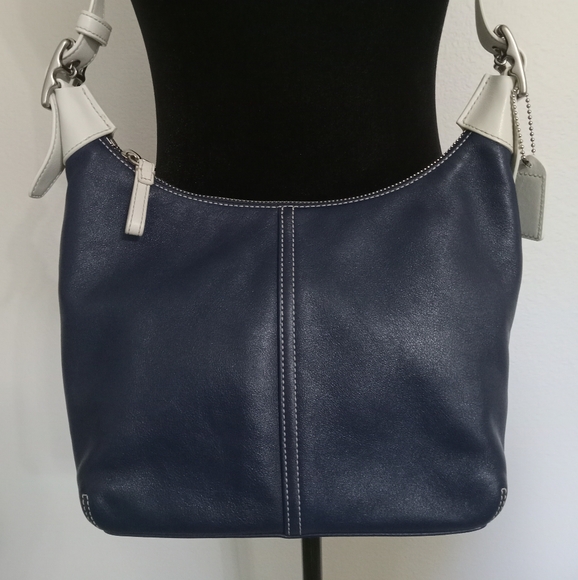 Coach Handbags - Coach Shoulder Crossbody Bag Adjustable Strap Navy & White Leather Excellent